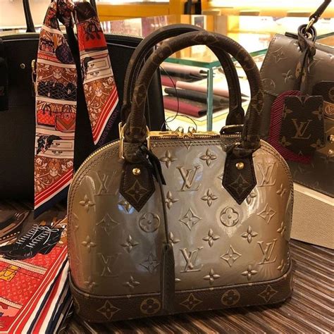 louis vuitton bags sale selfridges